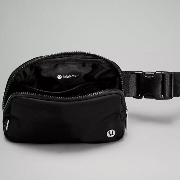 lululemon 1L Black Everywhere Belt Bag Fanny Pack Water Repellent - Picture 3 of 15
